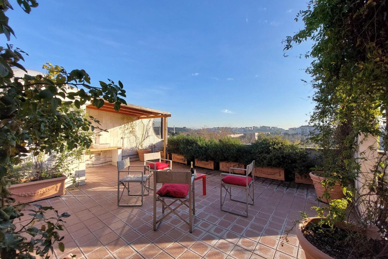 Appartement Beautiful Loft In Ponte Milvio With Terrace à Rome Extérieur photo