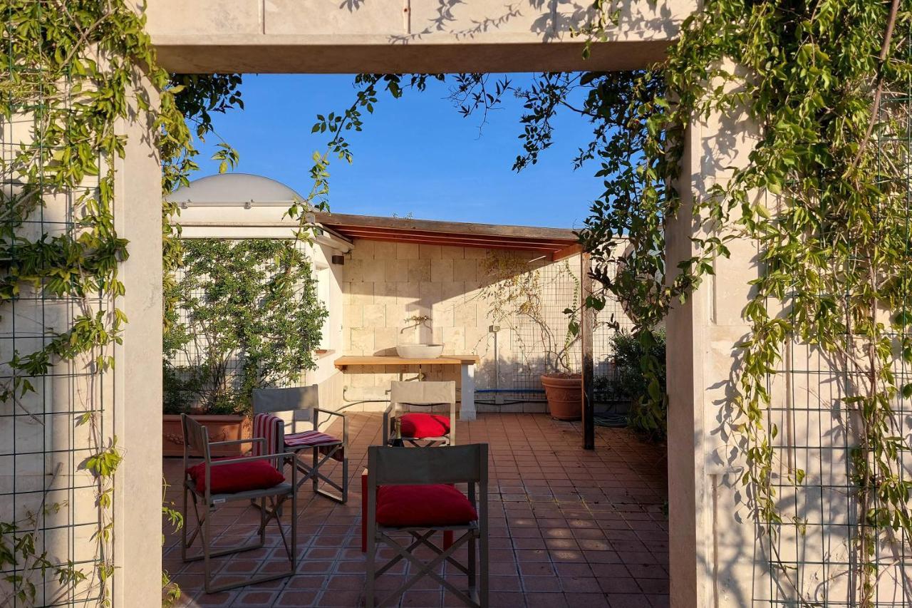 Appartement Beautiful Loft In Ponte Milvio With Terrace à Rome Extérieur photo