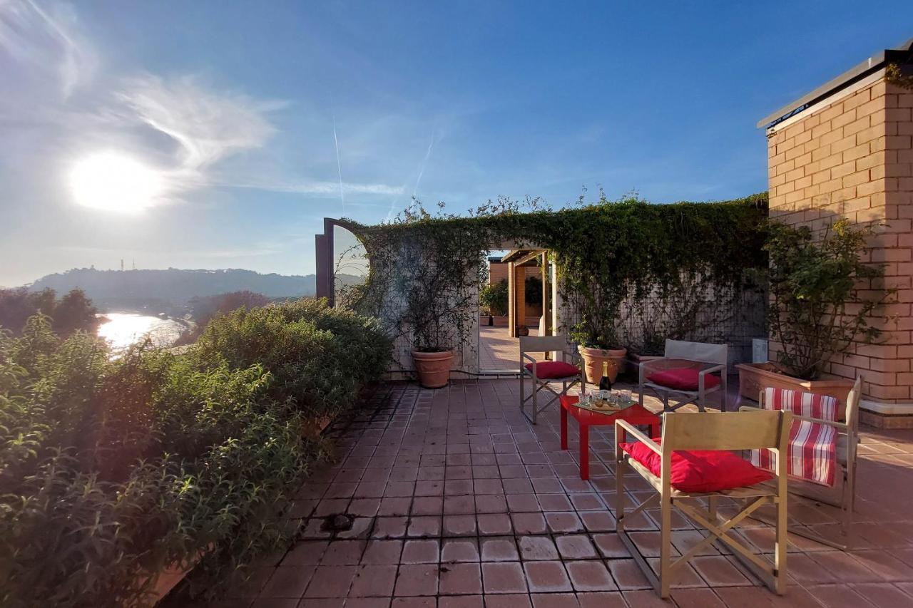 Appartement Beautiful Loft In Ponte Milvio With Terrace à Rome Extérieur photo