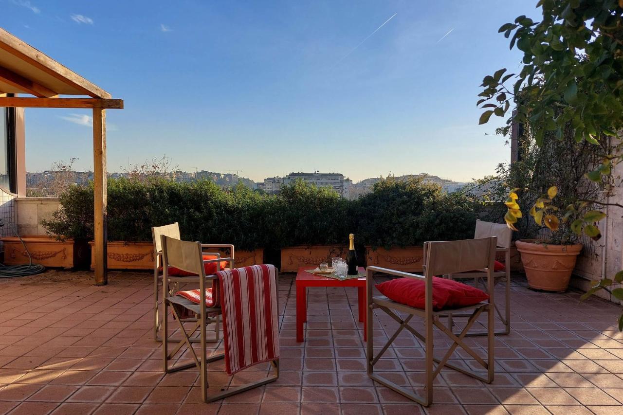 Appartement Beautiful Loft In Ponte Milvio With Terrace à Rome Extérieur photo